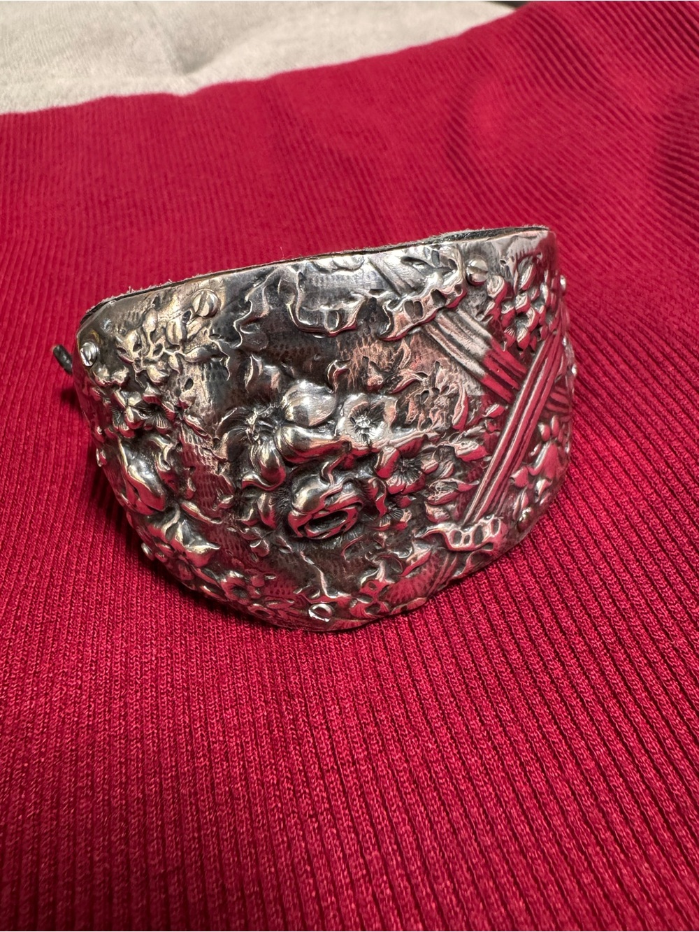 Sterling silver embossed floral cuff on leather sterling button artist made sz 7